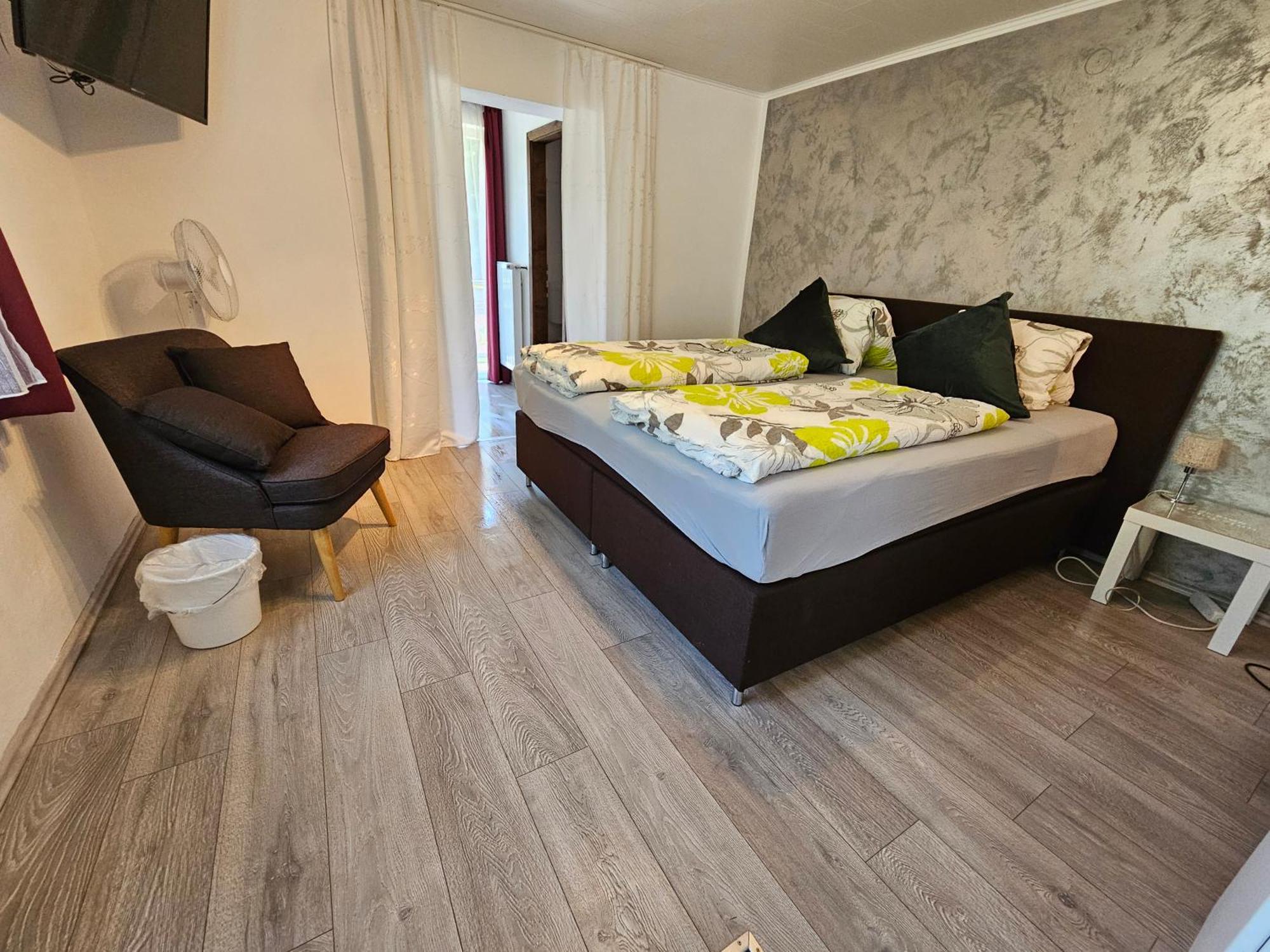 Pension Waldesruh Velden am Woerthersee Exterior photo